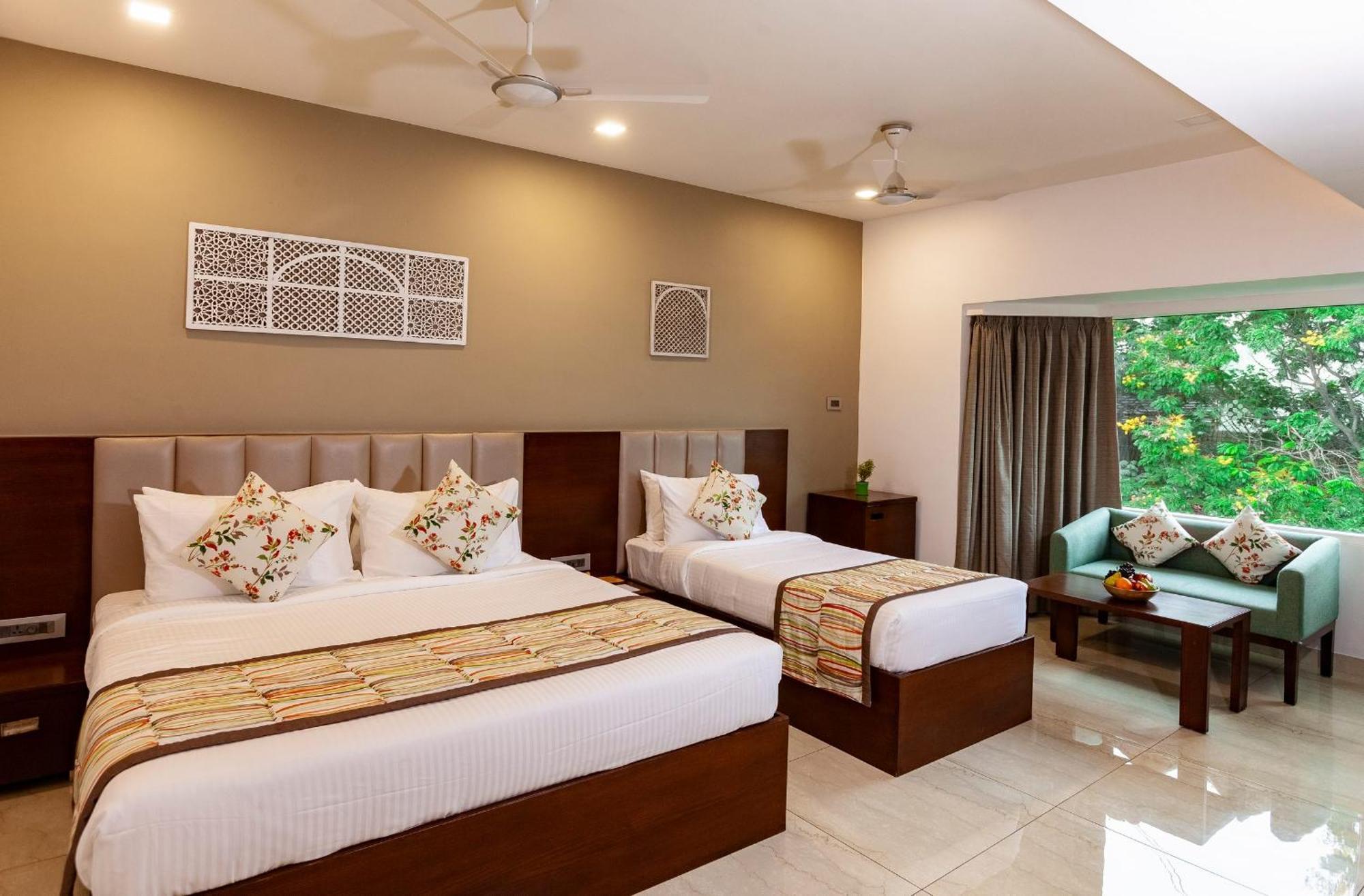 Mango Suites Viera Hyderabad Exterior photo